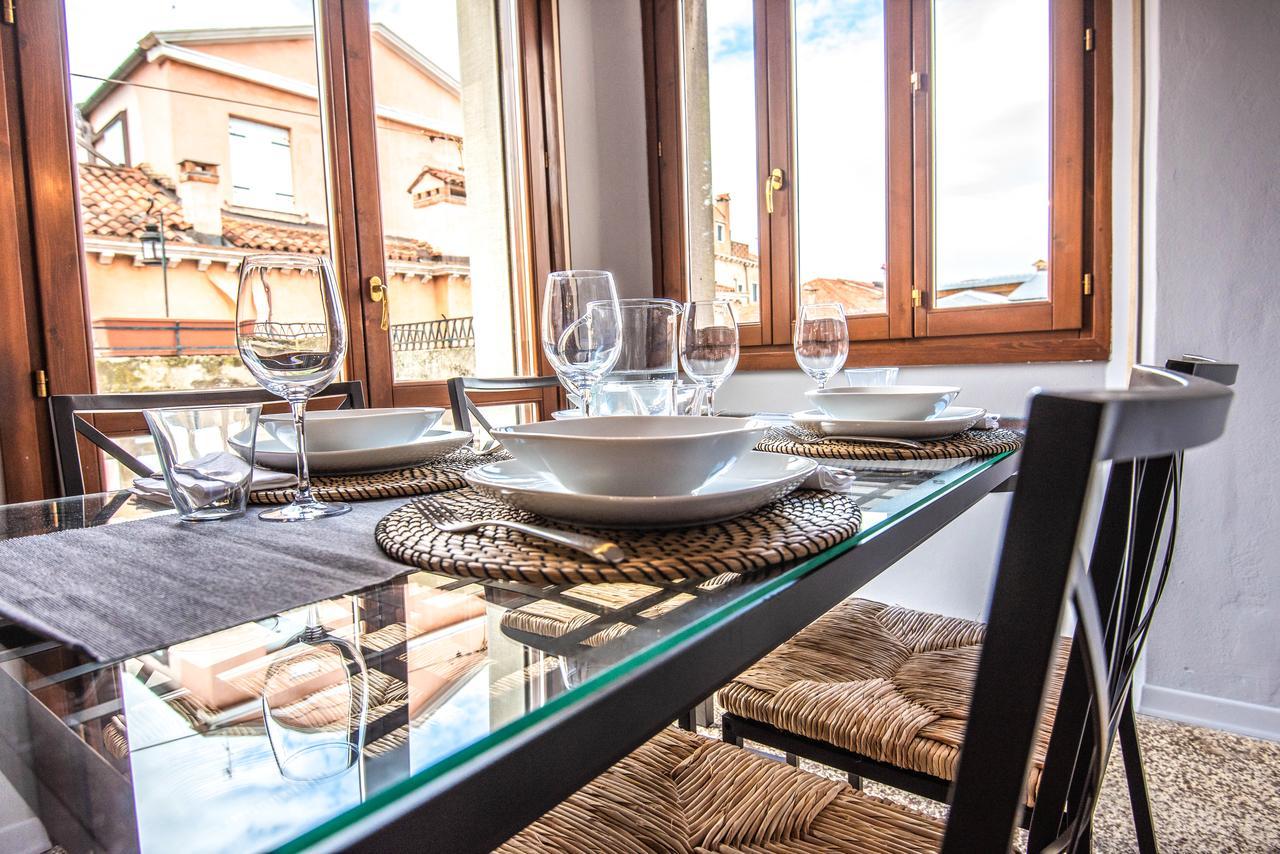 Greci Design Terrace Apartment เวนิส ภายนอก รูปภาพ